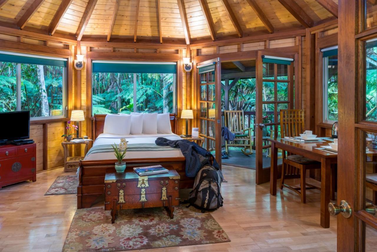 Volcano Village Lodge Eksteriør billede