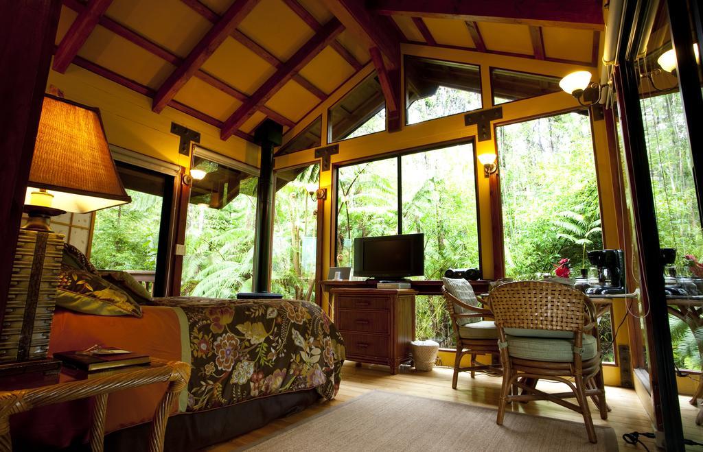 Volcano Village Lodge Værelse billede