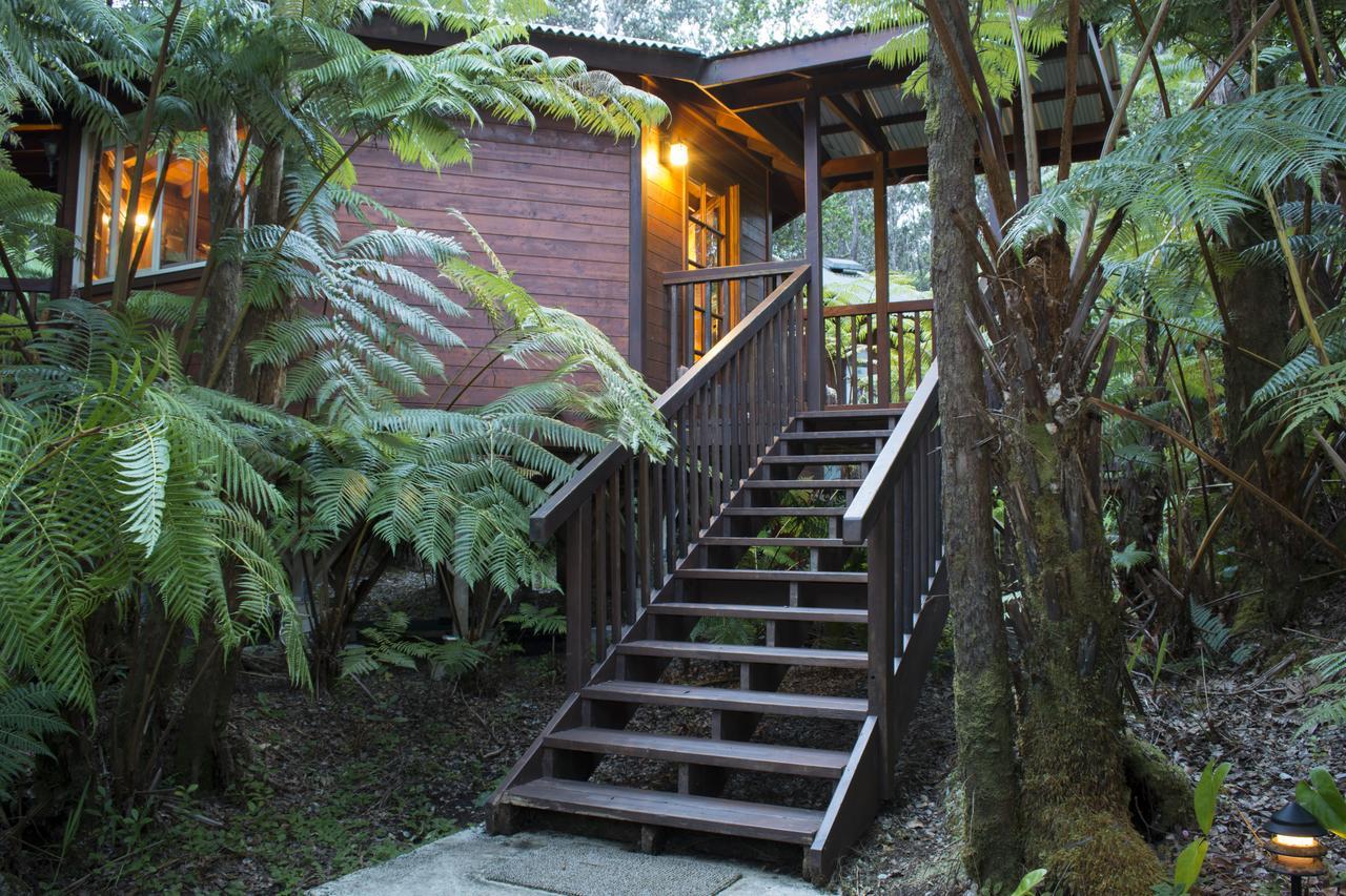 Volcano Village Lodge Eksteriør billede