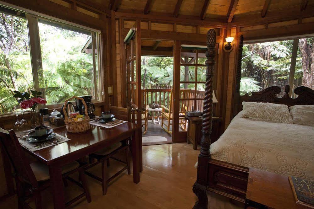 Volcano Village Lodge Eksteriør billede
